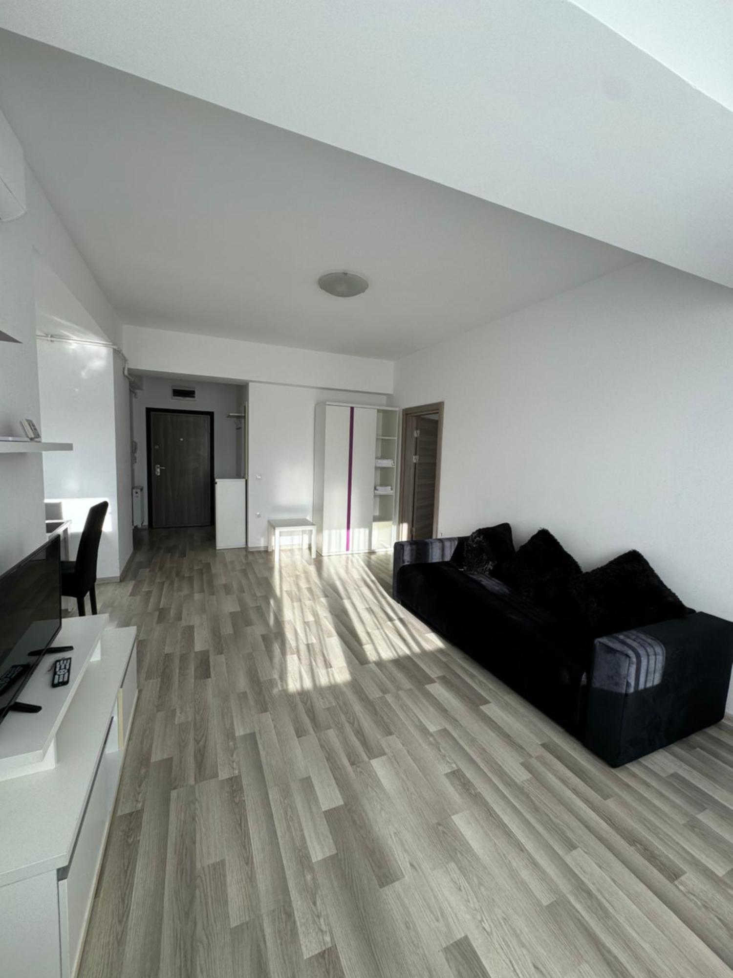 Tanya Apartments Summerland Mamaia Bagian luar foto